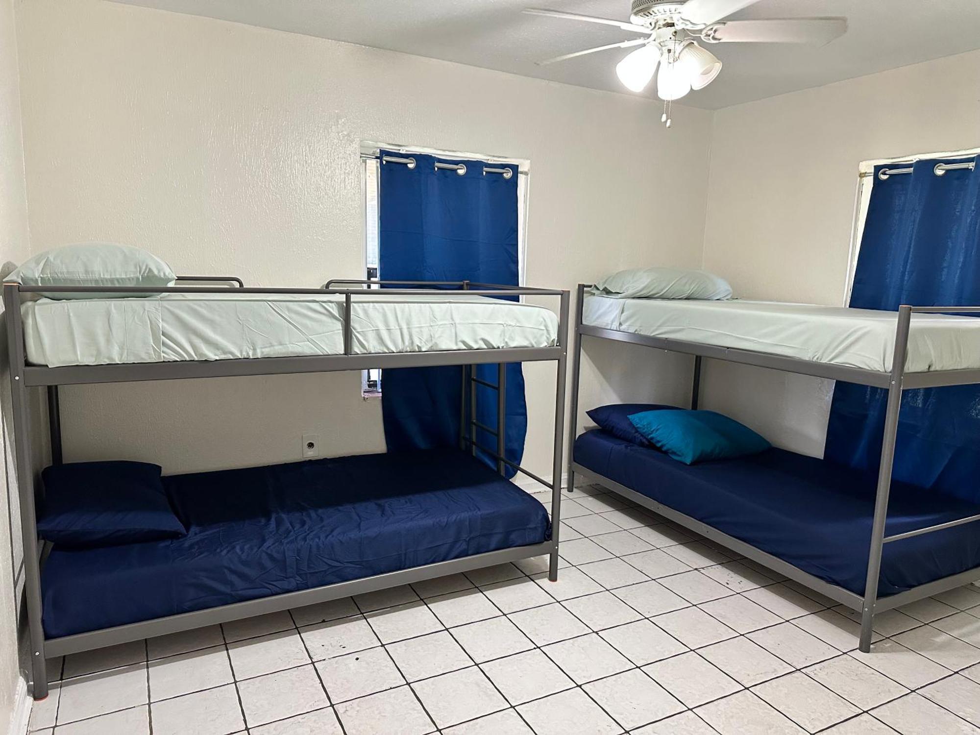 Hospedaje North Miami Eksteriør billede