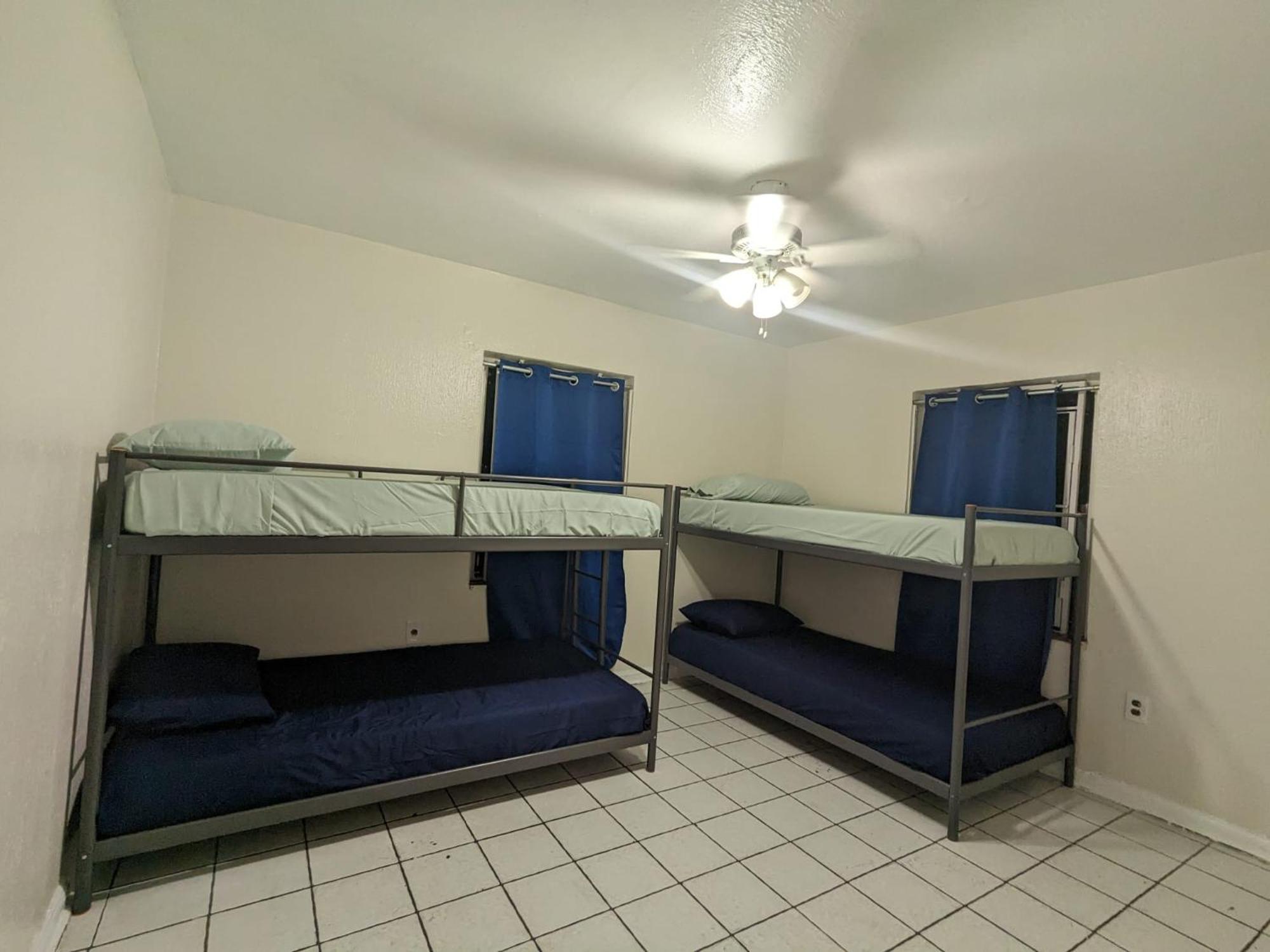 Hospedaje North Miami Eksteriør billede